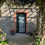 Pretty In With Courtyard Houffalize