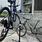 Pretty In With Courtyard Дом отдыха *