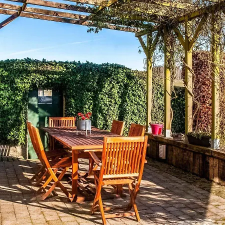 Pretty In With Courtyard * Houffalize