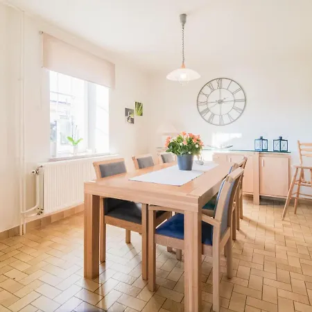 Pretty In With Courtyard Holiday home Houffalize