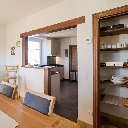 Pretty In With Courtyard Vakantiehuis