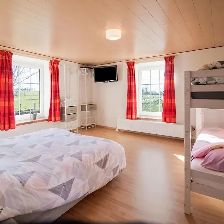 Pretty In With Courtyard * Houffalize