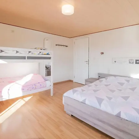 Pretty In With Courtyard * Houffalize