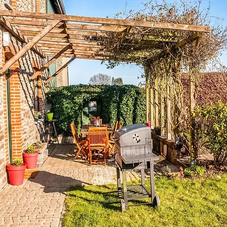 Pretty In With Courtyard * Houffalize